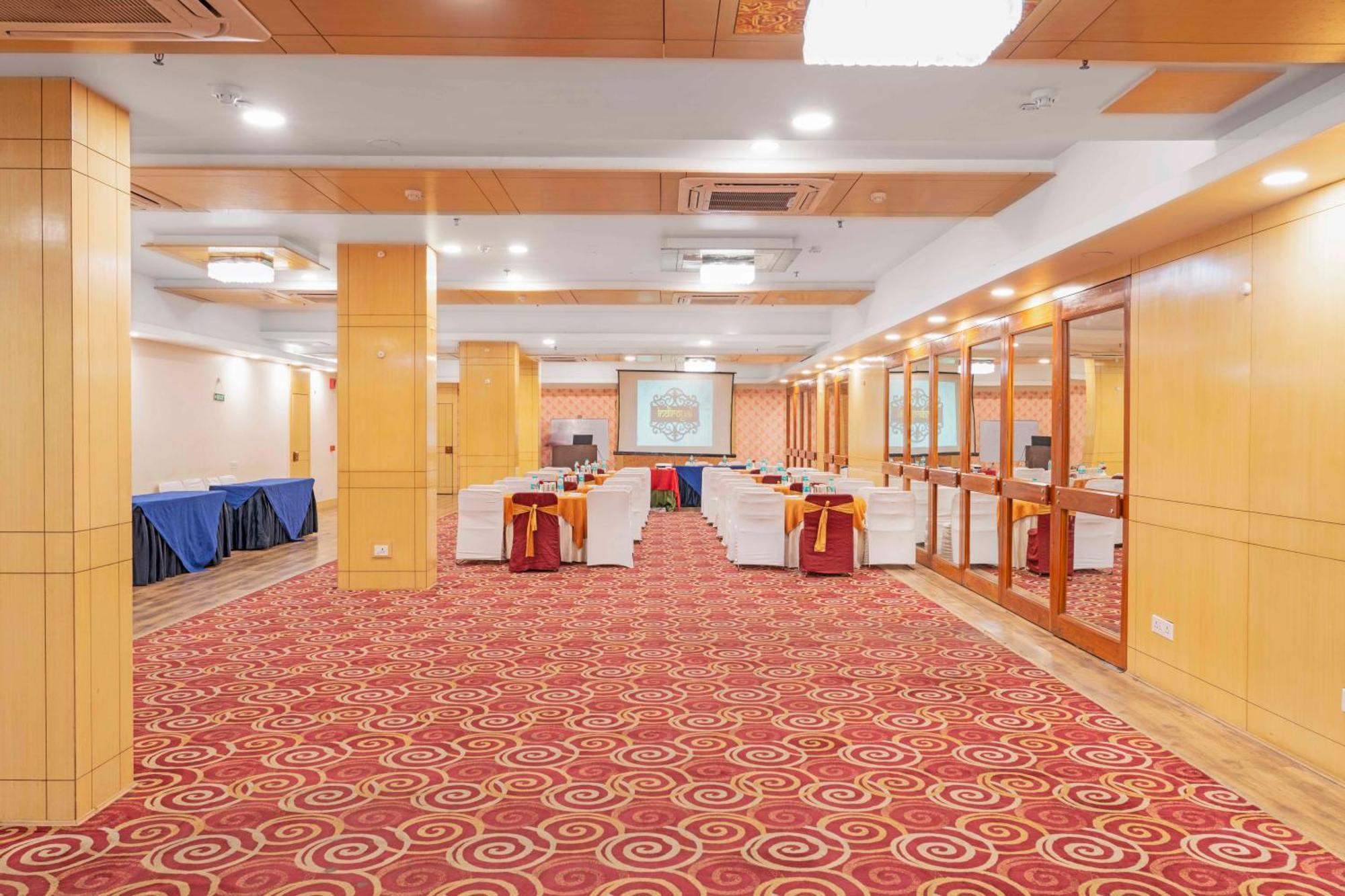 Indismart Hotel コルカタ エクステリア 写真