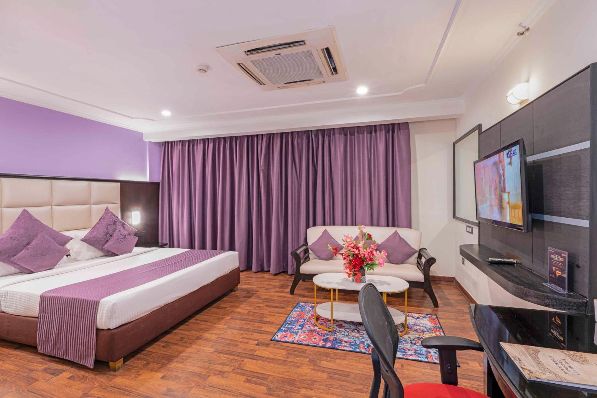 Indismart Hotel コルカタ エクステリア 写真