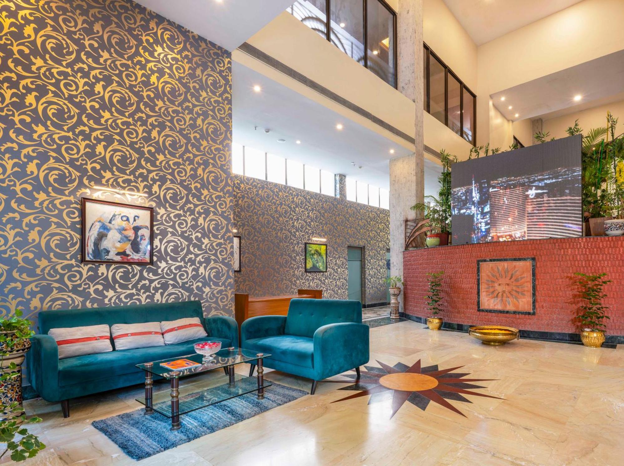 Indismart Hotel コルカタ エクステリア 写真